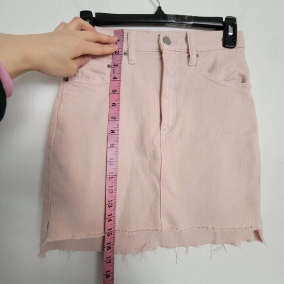 Aritzia Wilfred Free Distressed Tanit Pink Primrose Denim Jean Mini Skirt Size 2 - Picture 7 of 11